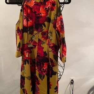 Dress with flower print